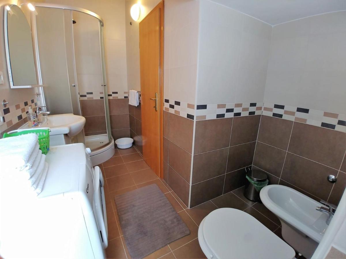Penthouse Studio With Sea View Makarska Exterior photo